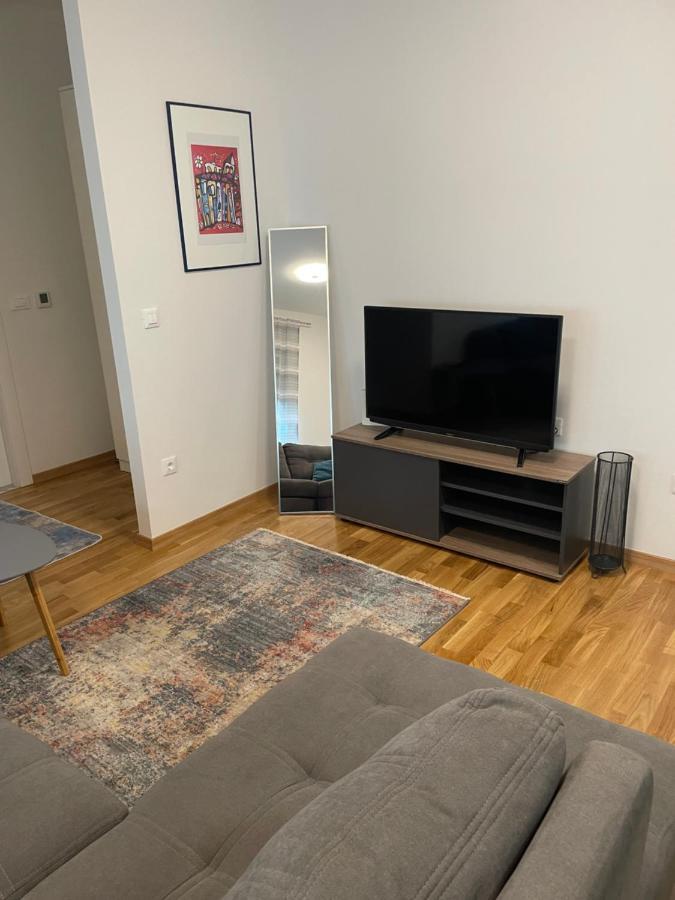 Apartment Diana Zara Parking Free Экстерьер фото
